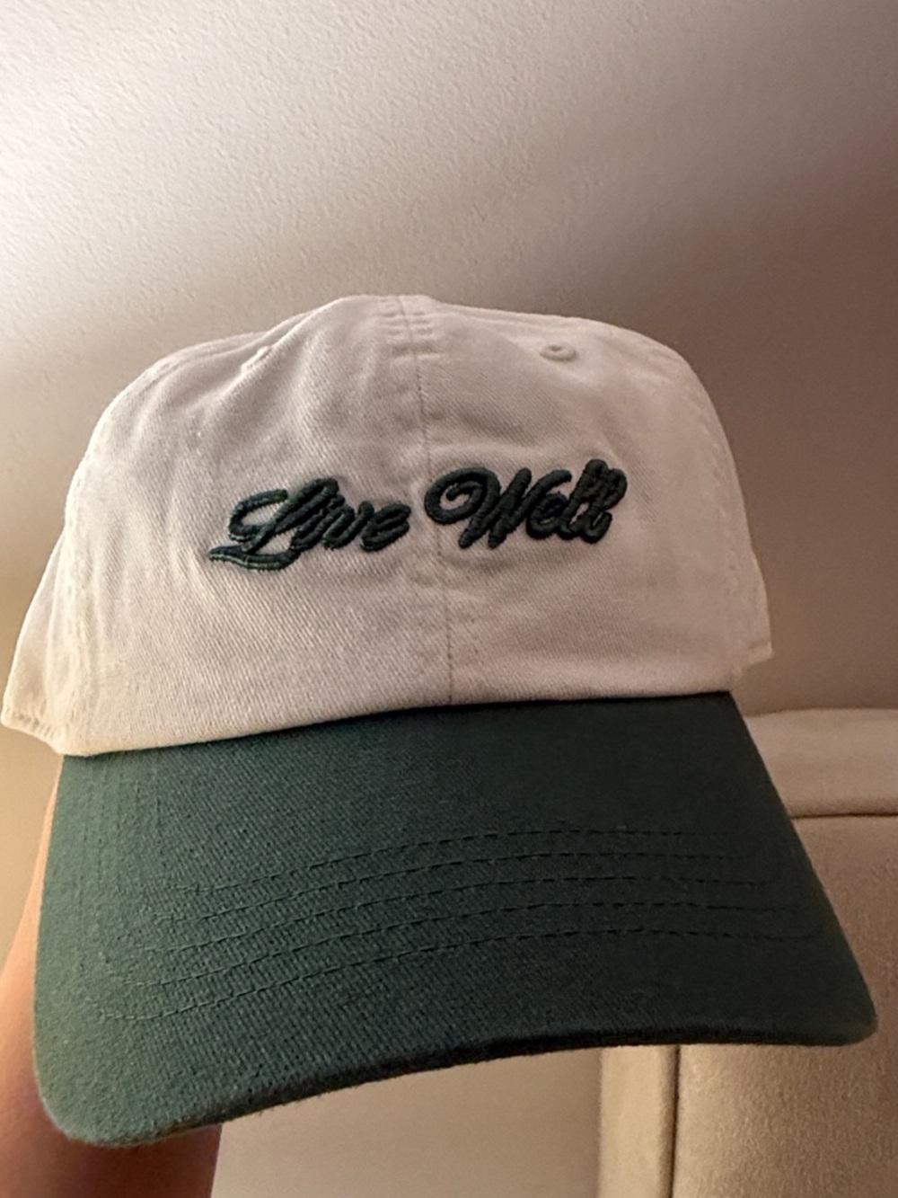 $15 msrp nwt universal thread Live Well Two-Tone adjustable hat - White & green
